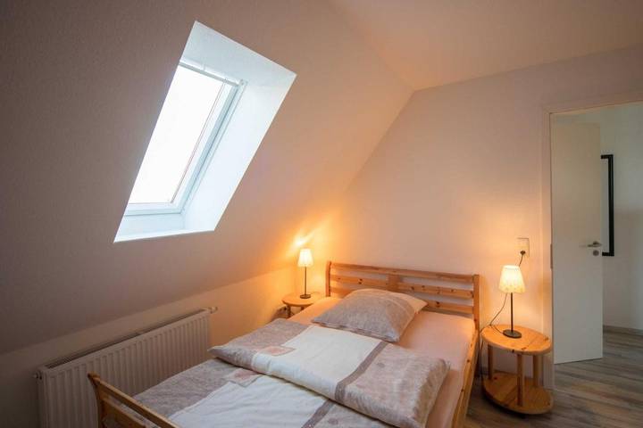Ferienwohnung für 5 Personen, mit Balkon und Terrasse in Steinkirchen - 3