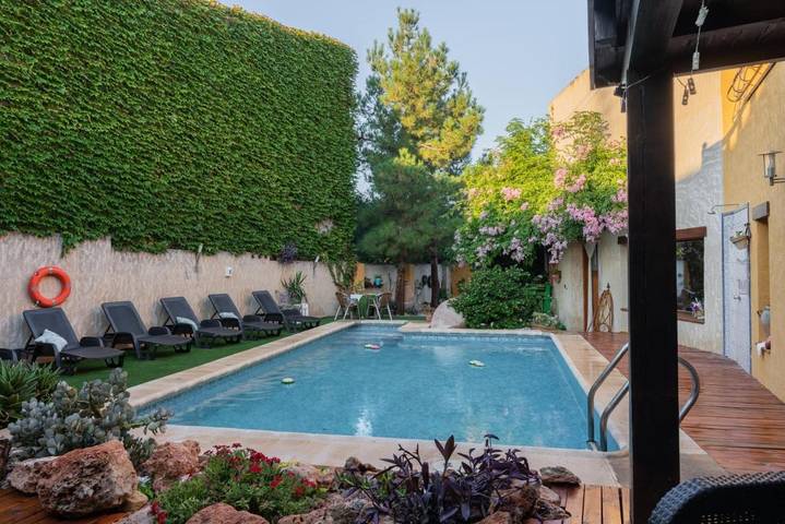Casa rural para 6 personas, con Balcón y Terraza además de Jardín y Piscina en Provincia de Albacete - 2