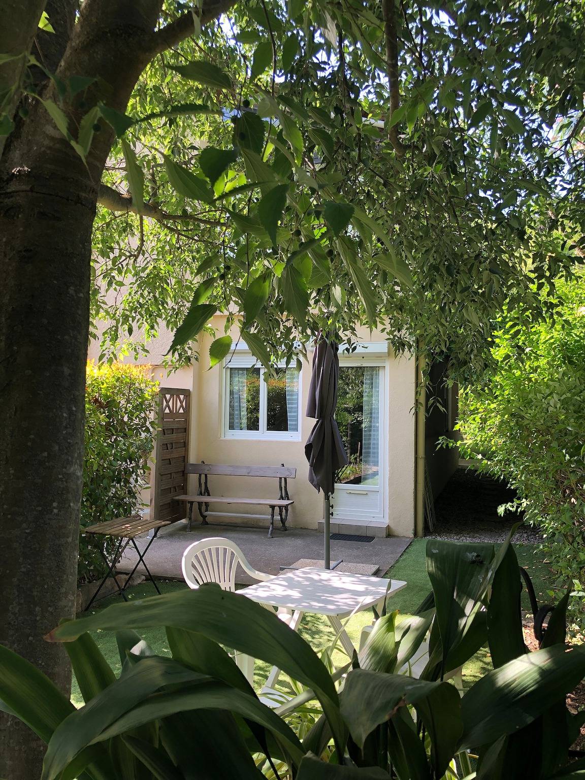 Ganzes Studio, Le Micocoulier Studio – Ruhiges Apartment nahe Aix-en-Provence in Meyreuil, Mittelmeerküste (Frankreich)