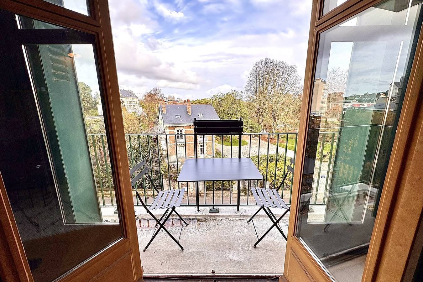 Entire apartment, Lovely T2 facing Jardin des Plantes in Nantes, Nantes region
