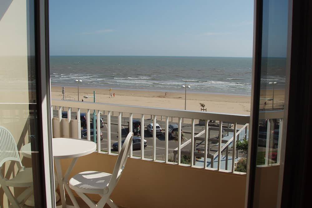 Appartement entier, Location studio 30 m2 vue panoramique face mer ttes périodes in Saint-Jean-de-Monts, Vendée