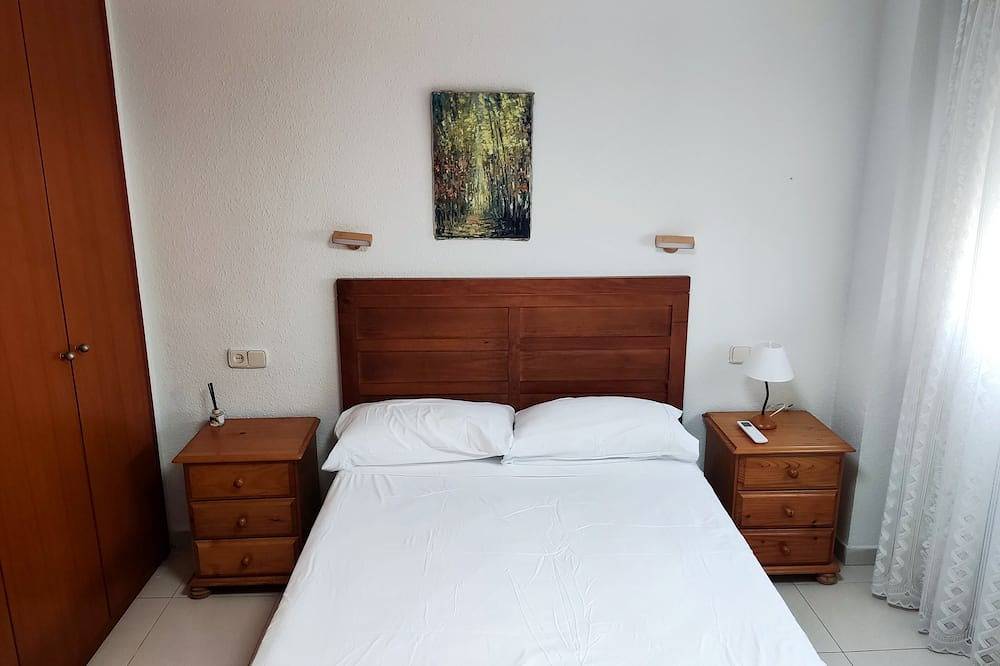 Apartamento entero, Sea front  2-bedroom apartment with al fresco terrace in Torrenostra, Torreblanca