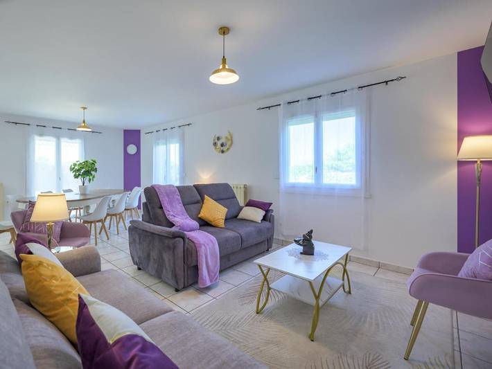 Location de vacances pour 15 personnes, avec jardin ainsi que terrasse et piscine à Veigy-Foncenex - 3