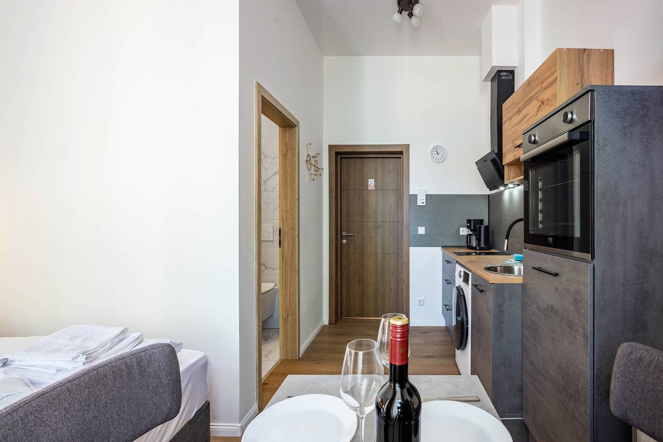 Hel studio-lejlighed, Studio Apartment 1-1 with Wi-Fi in Lübeck (By), Lübeck