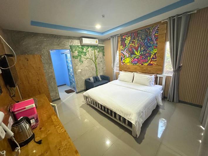 Station pour 2 personnes, avec jardin et jacuzzi dans Ko Larn