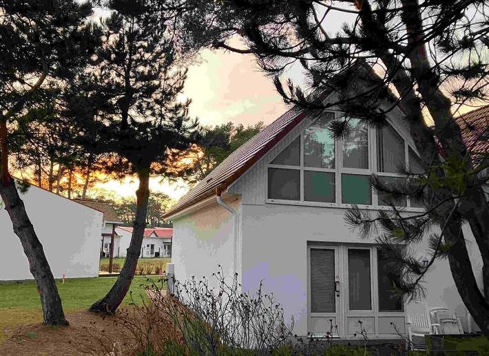 Ferienhaus für 4 Personen, mit Balkon und Terrasse sowie Garten im Ostseebad Prerow
