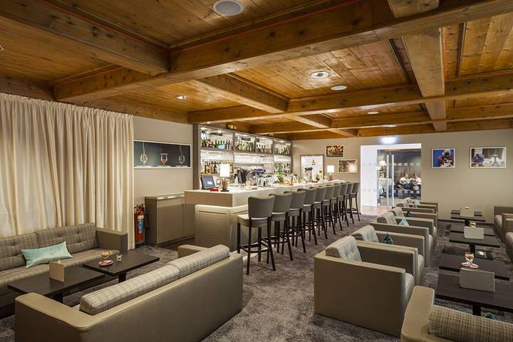 Hotel St. Georg - Komfort Einzelzimmer mit französischem Bett in Bad Aibling, Landkreis Rosenheim