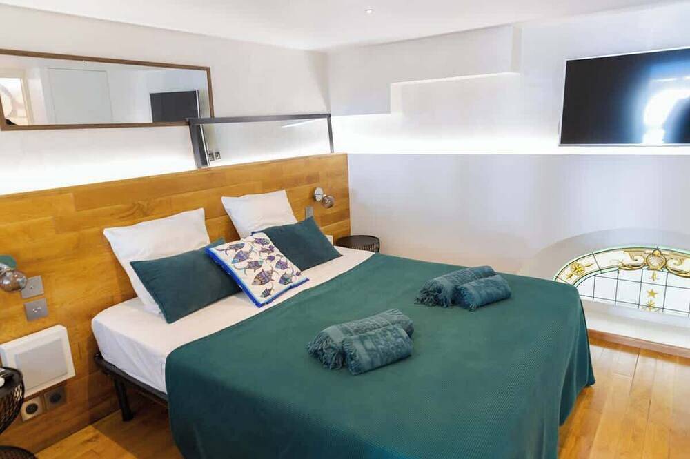 Entire apartment, Luxury Duplex 1Br Panoramic Sea View Monaco in Beausoleil, Nice region