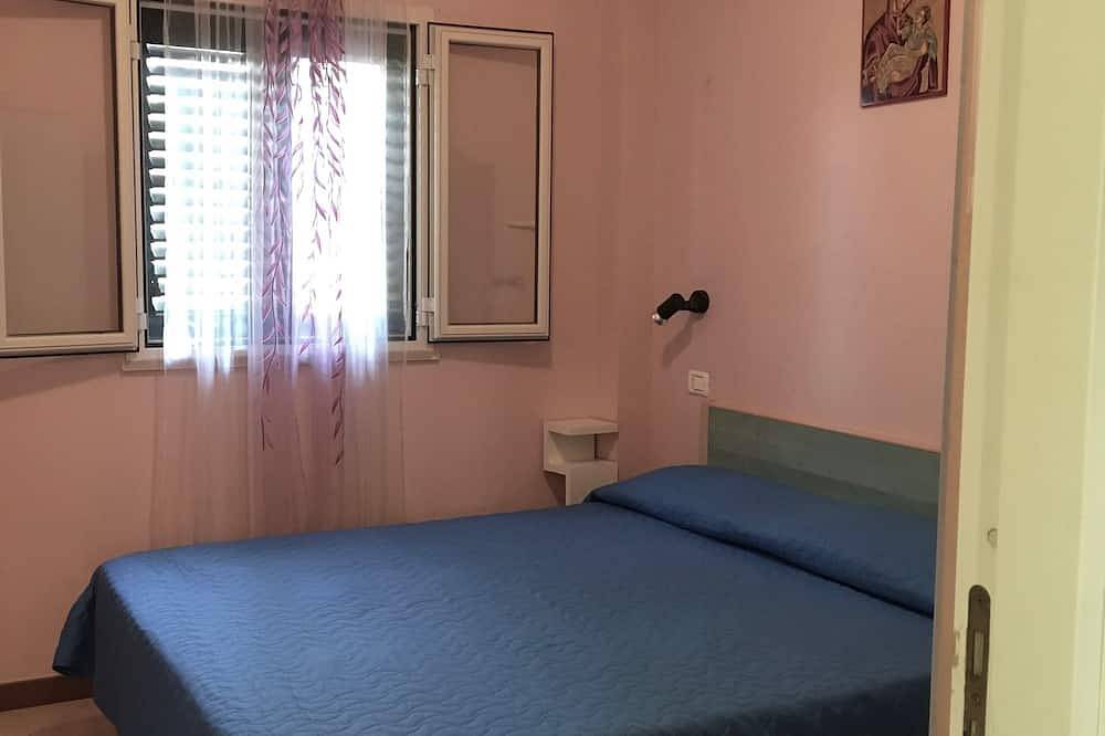 Ganze Wohnung, Mimosa B Trilocalein Residence Villa Carla 2 Schlafzimmer, Wohnzimmer mit Küchenzeile in Vieste, Gargano