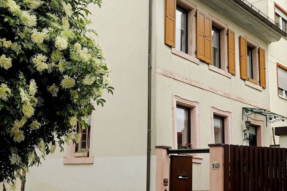 Gemütliches Stadthaus im Herzen der Altstadt in Bad Dürkheim, Pfälzer Rheinebene