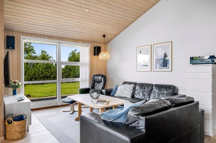 Ferienhaus für 8 Personen, mit Whirlpool und Sauna sowie Terrasse in Kollerup Strand - 3