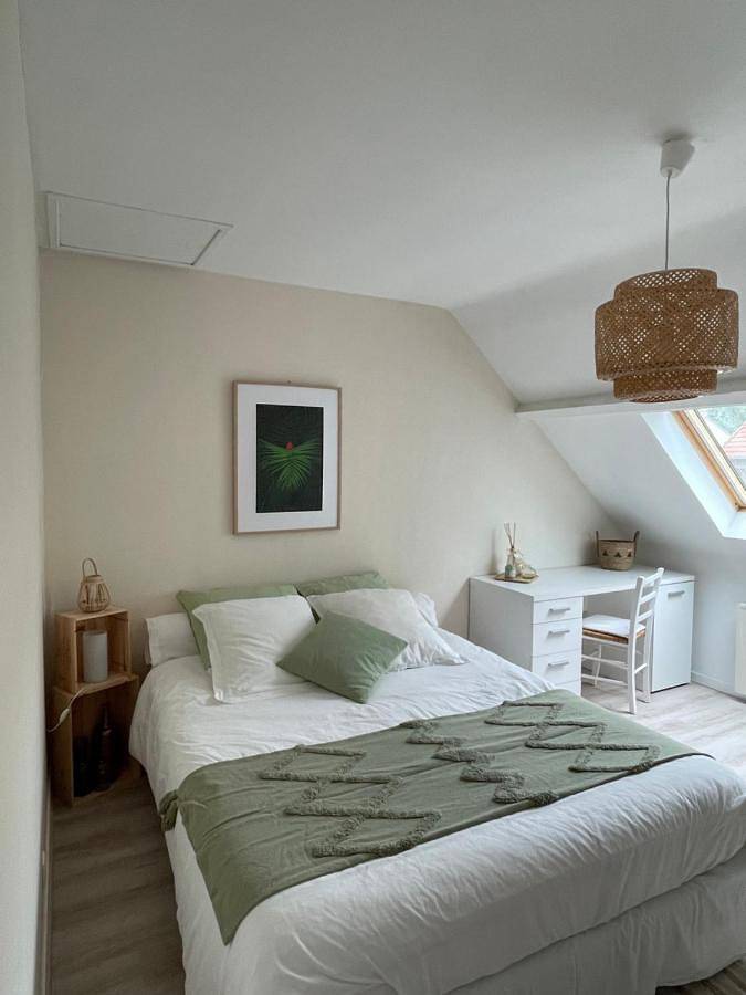 Double Room with Private Bathroom in Sucy-en-Brie, Val-de-Marne