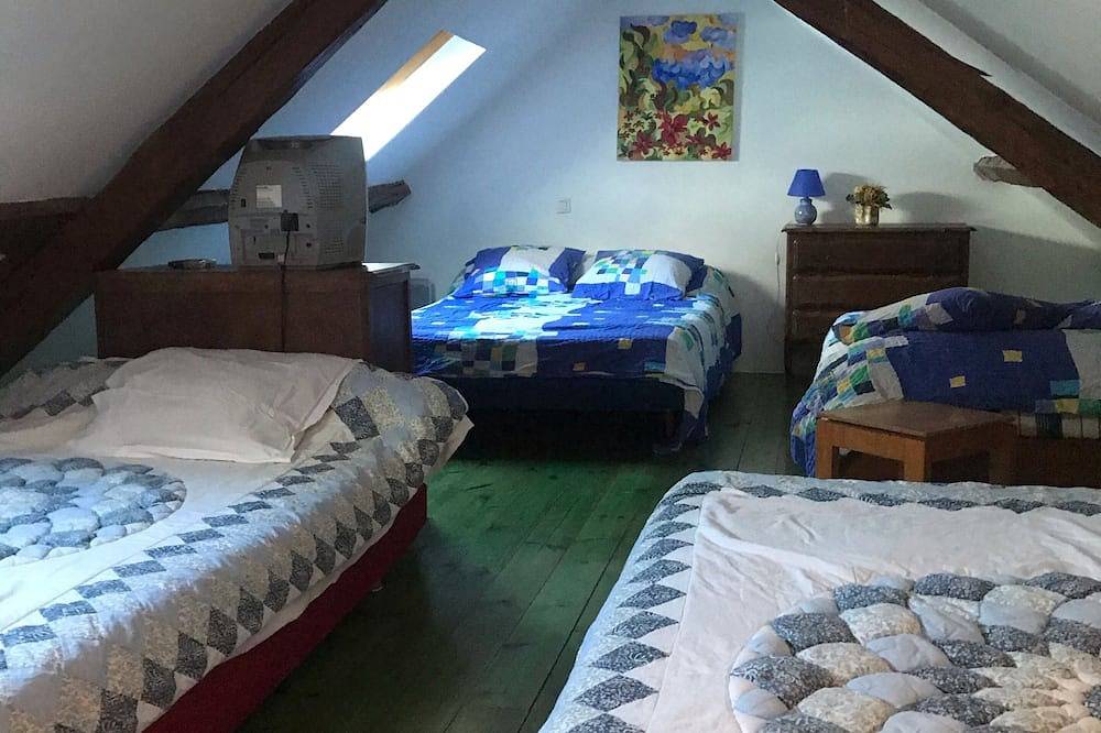 Boutx Le Moutis Haus im Herzen des Dorfes in Station du Mourtis, Boutx