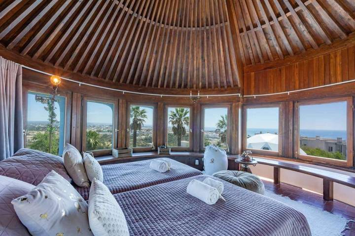 Vakantiepark voor 2 personen, with Terras and Tuin as well as Zwembad in Albufeira