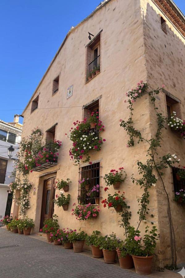 Casa rural para 12 personas, con jardín y vistas en Parc Natural de la Serra d'Espadà - 2