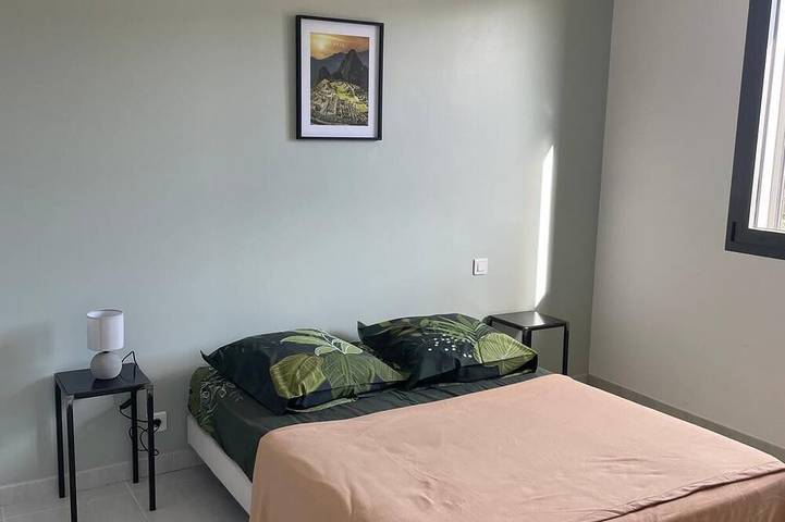 Location de vacances pour 10 personnes, avec terrasse et jardin à Suze-la-Rousse - 3