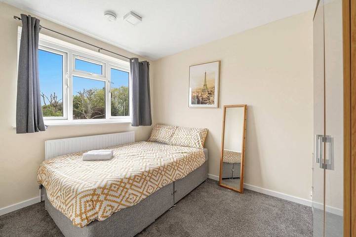 Charming house with Garden in Aylesbury in Aylesbury, Chiltern Hills