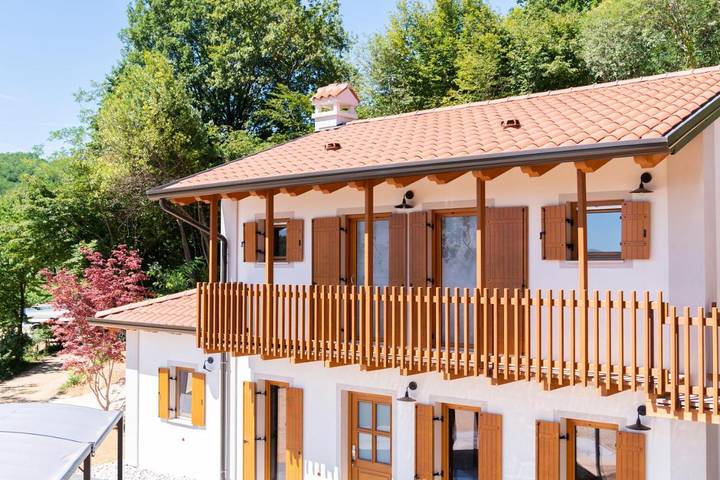 Casa vacanza per 2 persone, con Terrazza e Giardino a Cormòns