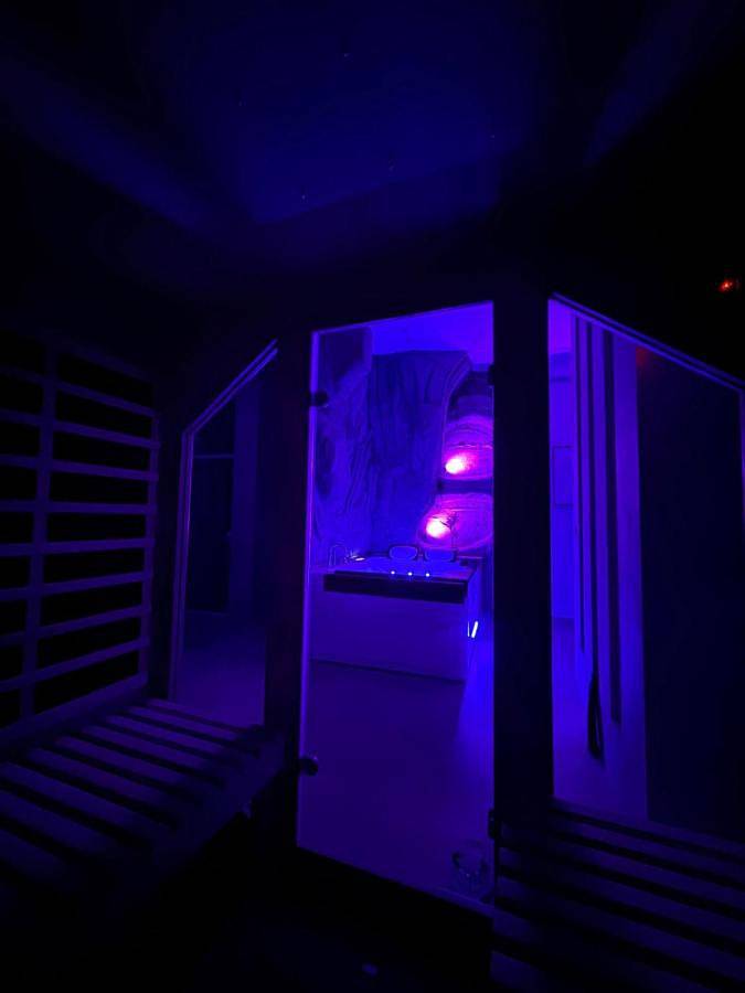 Gîte pour 2 personnes, avec jacuzzi ainsi que terrasse et sauna dans Office de Tourisme de Sélestat - 4