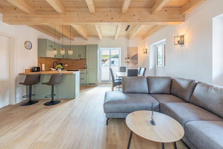 Familienferienhaus mit Sauna und Whirlpool in Kating, Tönning