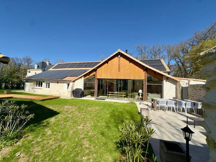 Maison de vacances pour 10 personnes, avec jardin ainsi que sauna et piscine - 1
