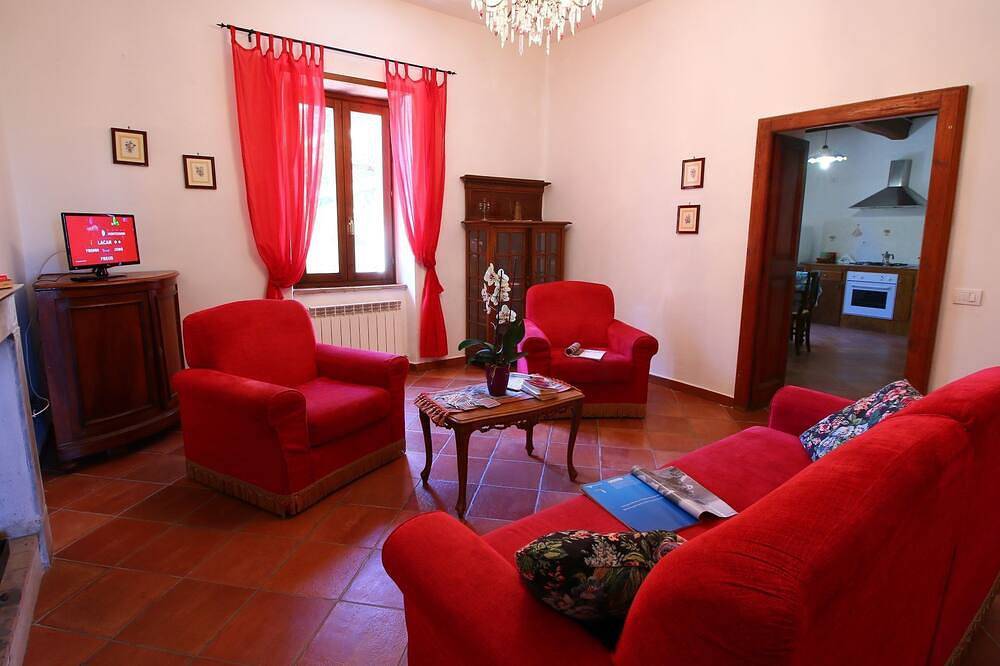 Ferme près du Lac Trasimeno in Gualdo Cattaneo, Province de Pérouse