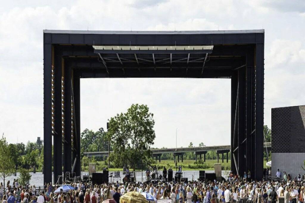 Ganze Wohnung, Water Street Retreat 12 in Wilmington, New Hanover County