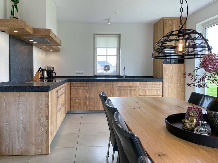 Villa in Friesland mit Jacuzzi und Sauna in Delfstrahuizen, Friesland