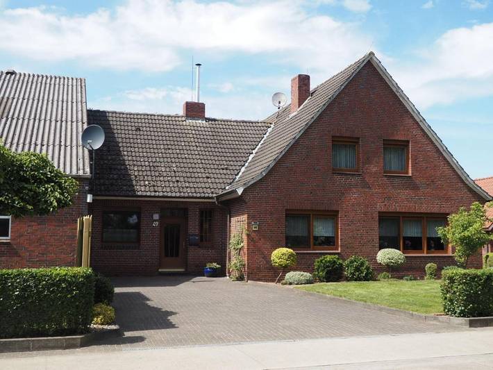 Ferienhaus für 6 Personen, mit Garten und Terrasse, mit Haustier in Uplengen