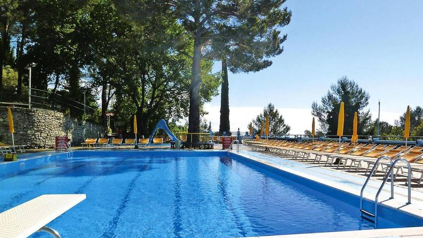 Camping für 2 Personen, mit Sauna und Whirlpool sowie Pool und Garten, mit Haustier in Ligurien - 4