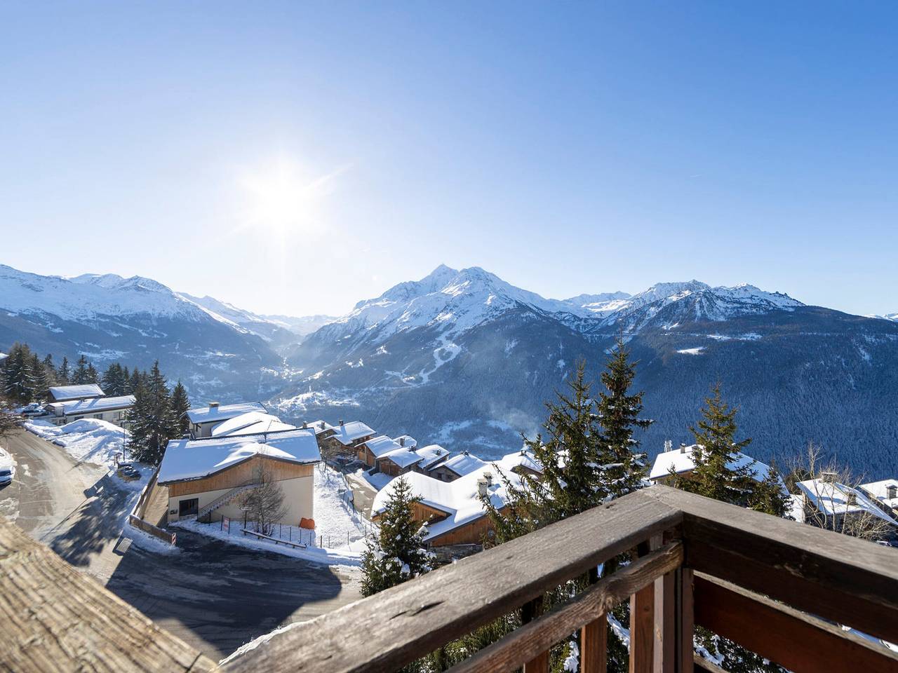 Apartamento entero, Acogedor apartamento con balcón, Wi-Fi y aparcamiento en La Rosière in La Rosière, Montvalezan