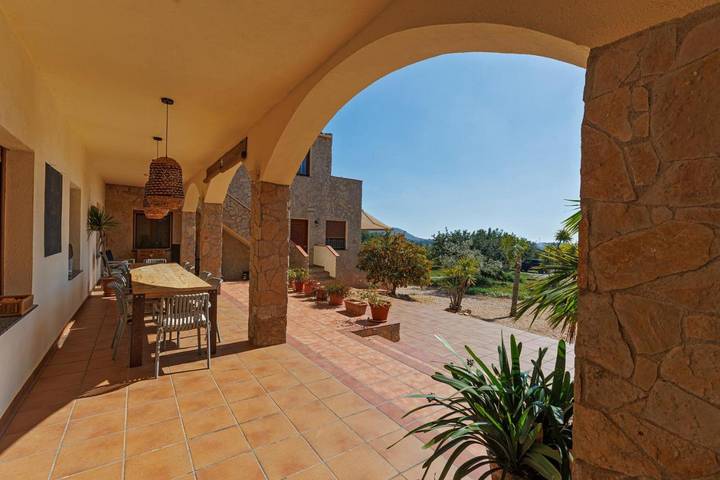 Location de vacances pour 2 personnes, avec Balcon et Terrasse ainsi que Jardin et Piscine à Benicarló - 2