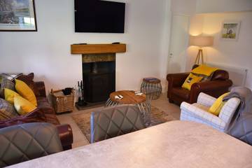 Log Cabin for 4 People in Perthshire, Scotland, Photo 4