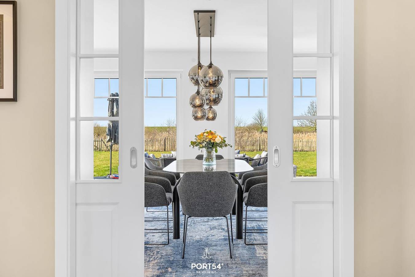 Deichvilla Weitblick – Exklusiver Neubau mit freiem Blick auf den Deich in Büsum, Nordseeküste