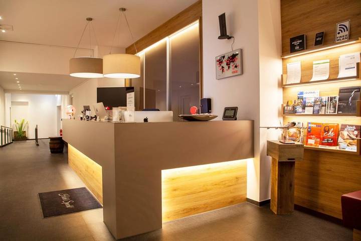 Hotel para 4 personas, con terraza - 1