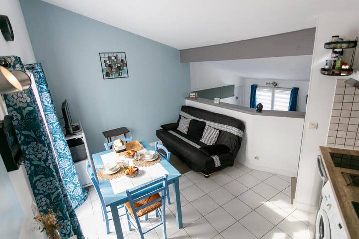 Location de vacances pour 2 personnes, avec terrasse et vue dans Plage des Nonnes - 4