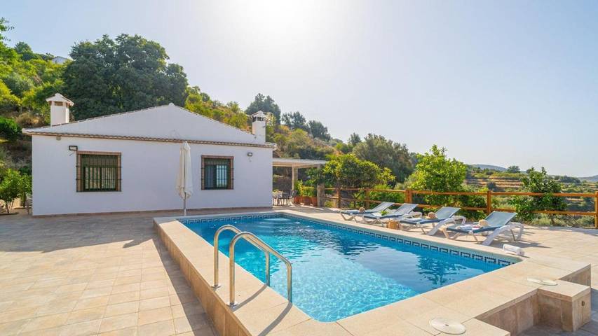 Casa rural para 6 personas, con Piscina en Sedella