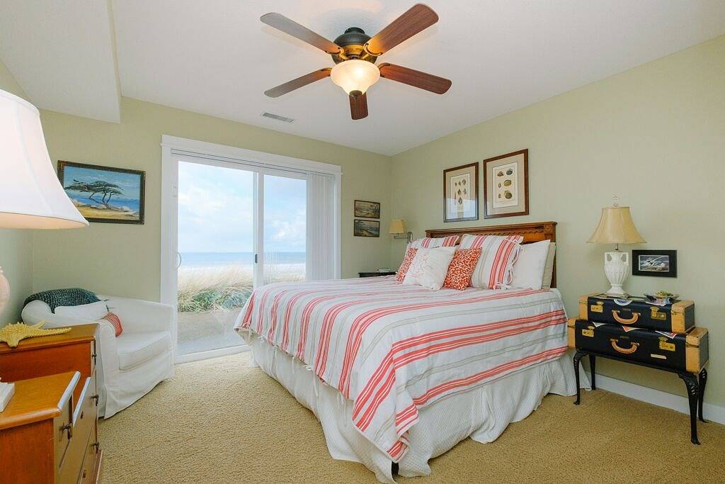 Upscale Oceanfront w / wunderschöne Aussicht von fast überall innen und außen. in Oceanlake, Lincoln City