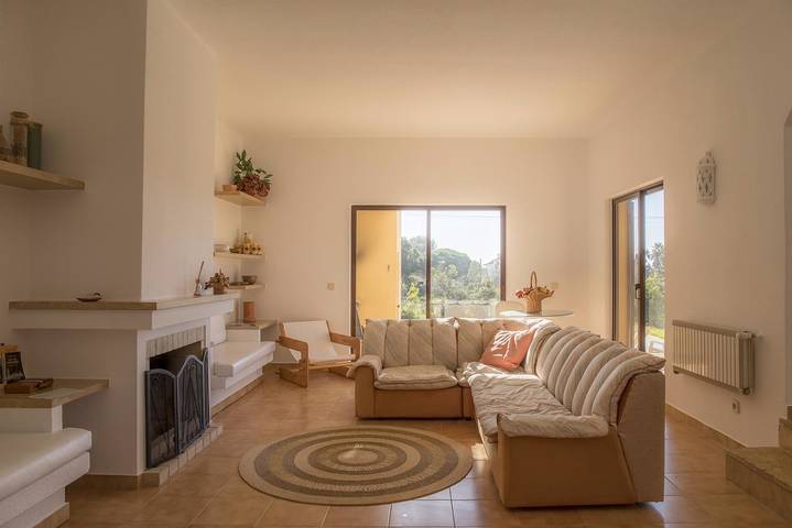 Location de vacances pour 7 personnes, avec piscine et vue sur l’océan ainsi que terrasse et jardin dans Luz - 3