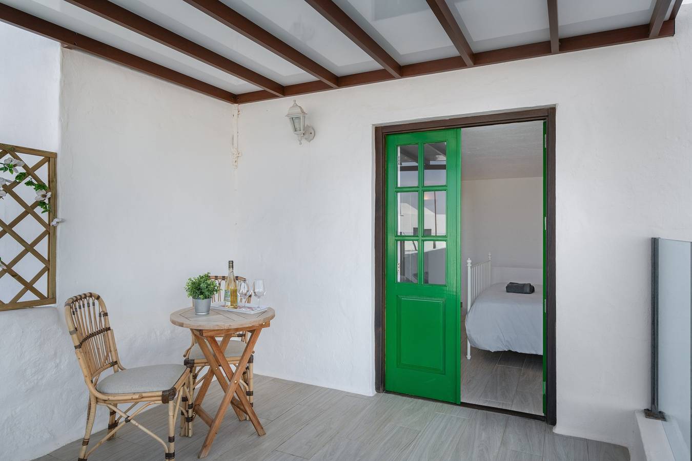 Apartamento entero, Vacaciones 'Finca El Moral En Mozaga' con vistas a la montaña, terraza privada y Wi-Fi in Mozaga, Teguise