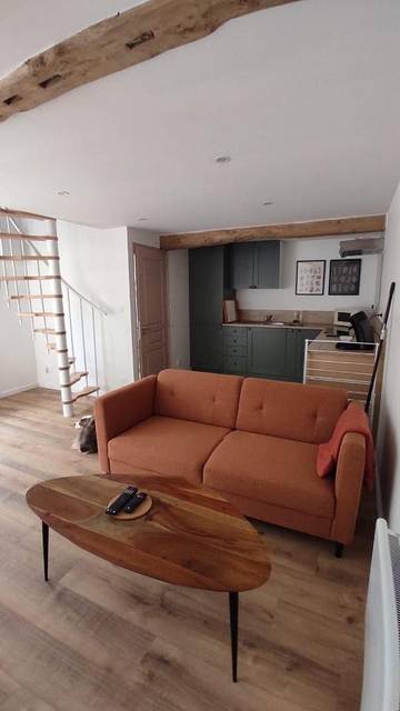 Gîte pour 4 personnes, avec terrasse et vue à Guilmécourt