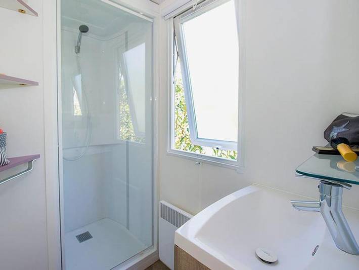 Camping für 6 Personen, mit Kinderpool auf Korsika - 4