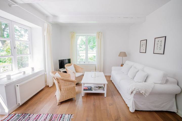 Ferienwohnung für 2 Personen, mit Terrasse und Garten sowie Ausblick in Tetenbüll