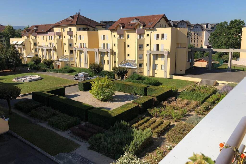 Appartement entier, One-Bedroom Apartment in Saint-Julien-en-Genevois, Région de Saint-Julien-en-Genevois
