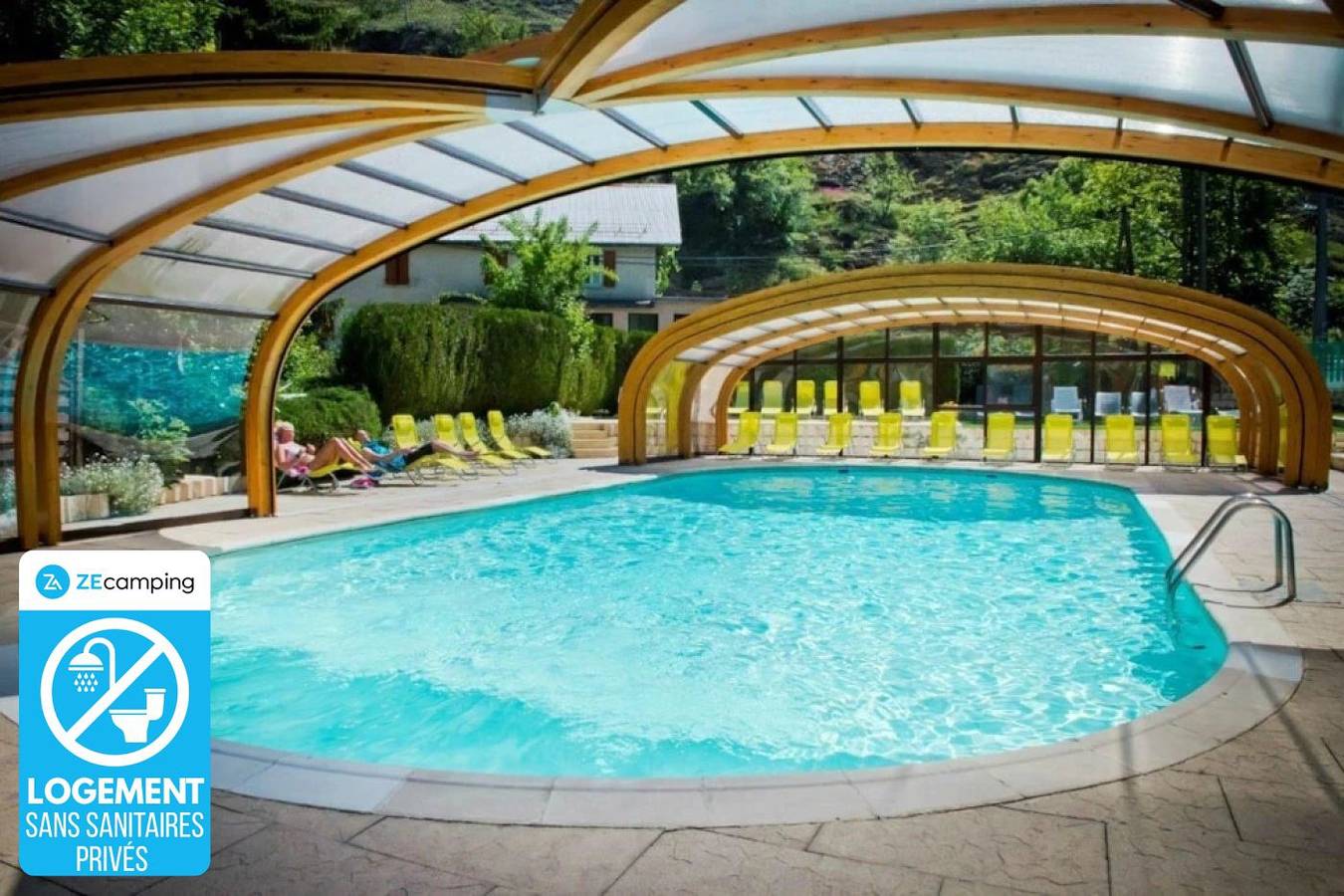 Zecamping 4* familial piscine chauffée locatif Bbq 17m2 4 pers in Le Bourg-d'Oisans, Écrins Nationaal Park