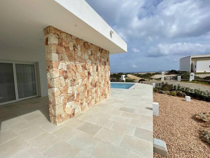 Location de vacances pour 7 personnes, avec jardin ainsi que vue et piscine, animaux acceptés à Cala Morell - 3