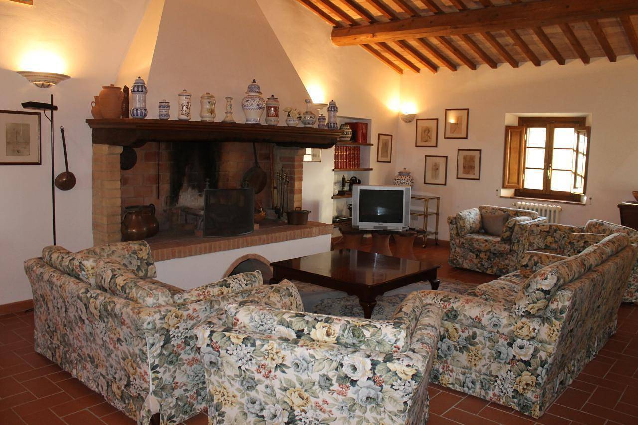 Podere la Regina with private pool in Chianni, Etruscan Coast