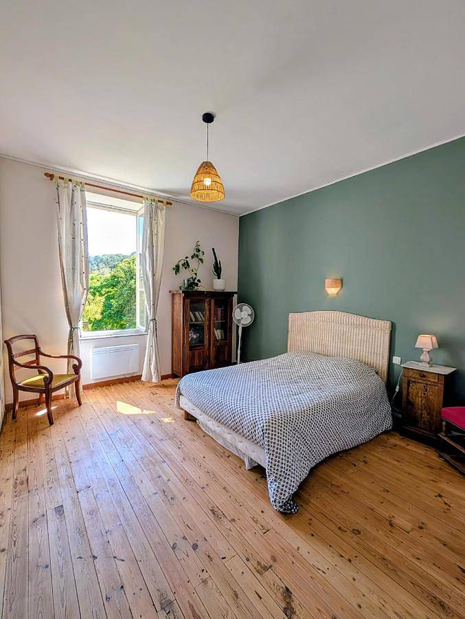 Location de vacances pour 4 personnes, avec terrasse et vue à Verzeille - 4