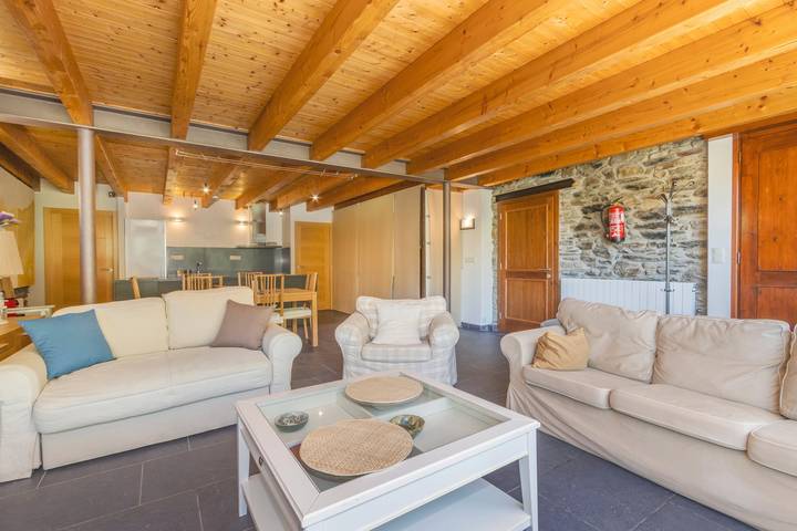 Chalet para 7 personas, con Jardín y Vistas al lago en Pirineo Catalan - 3