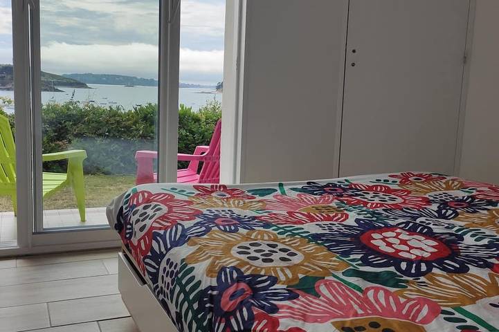 Location de vacances pour 4 personnes, avec terrasse et jardin dans Térénez - 2